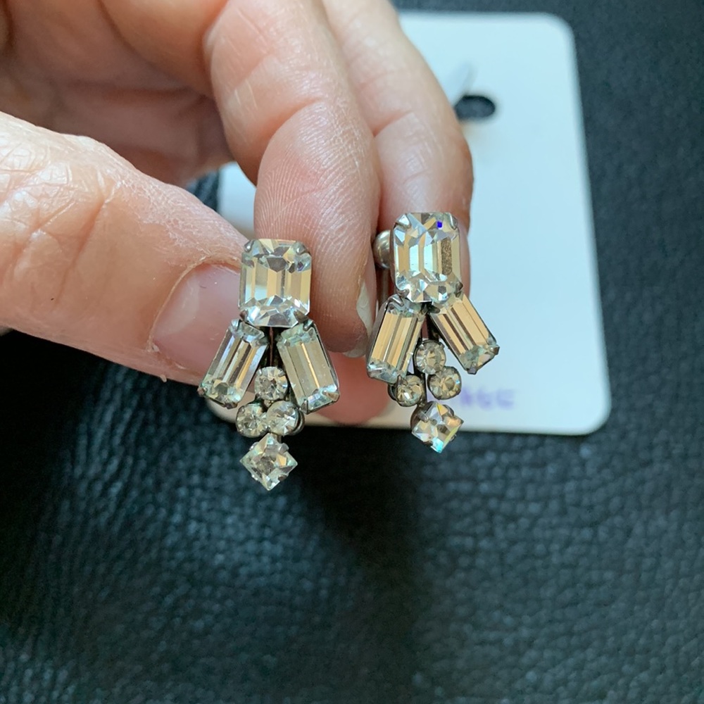 Vintage Van Dell earrings